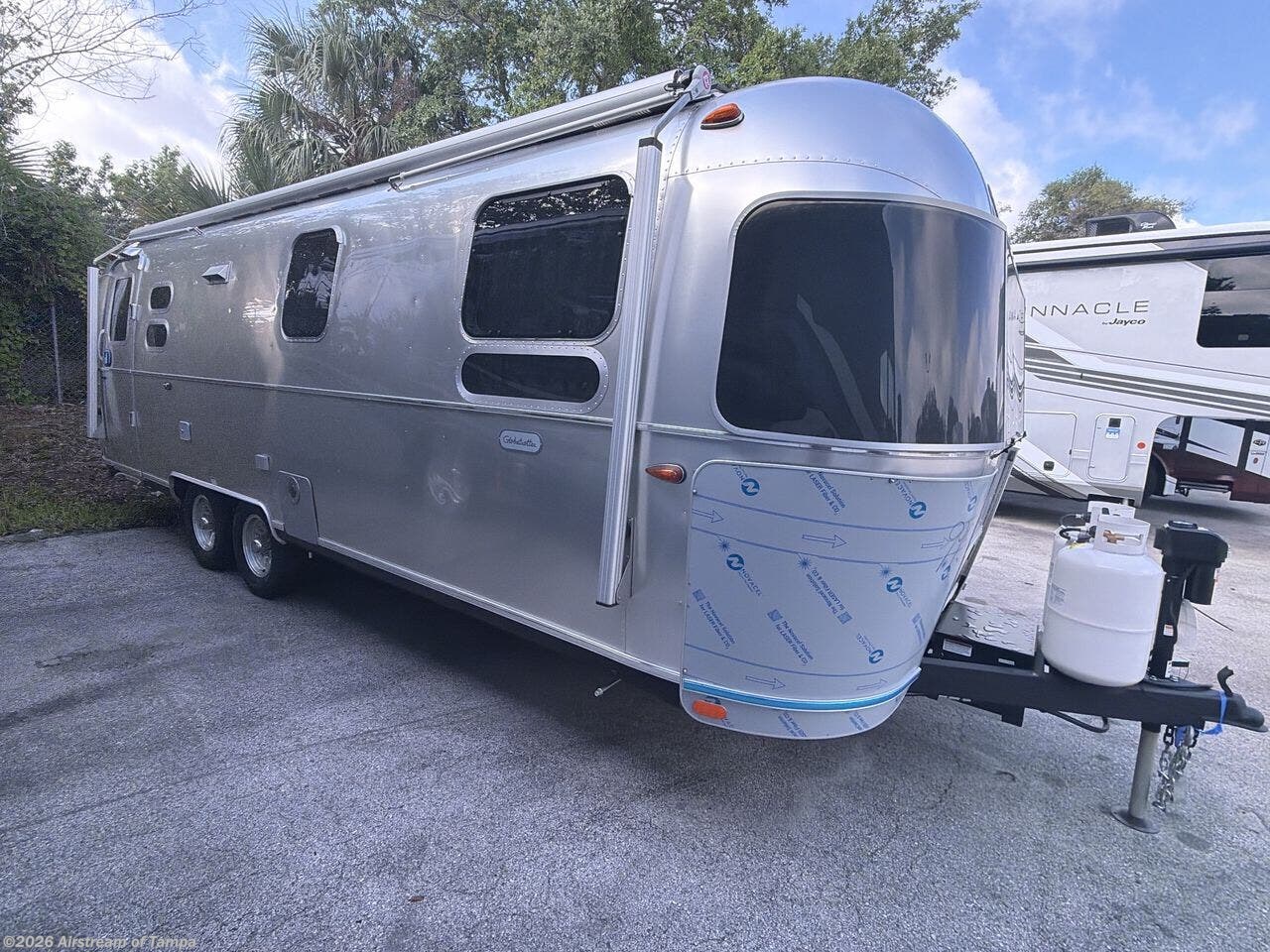 New 2026 Airstream Globetrotter 27FB available in Dover, Florida
