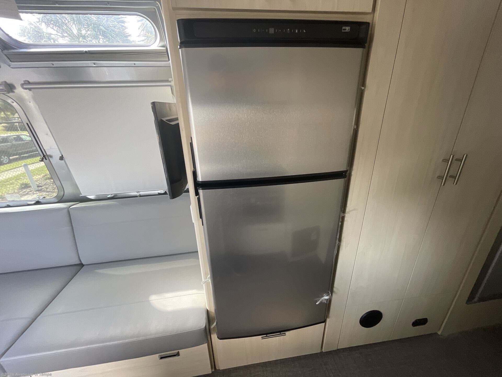 Used 2025 Airstream Flying Cloud 27FB QUEEN available in Dover, Florida