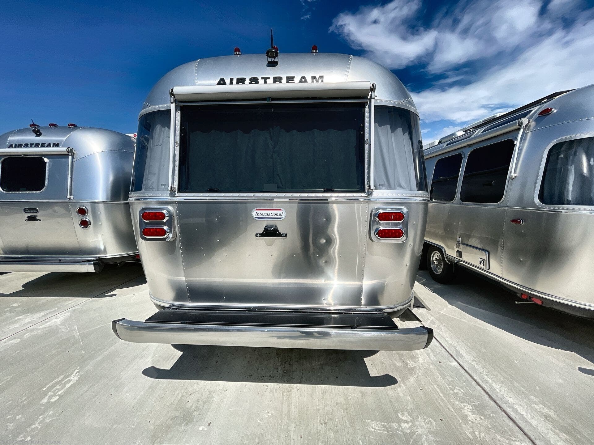 New 2027 Airstream International 27FB Twin available in Dover, Florida