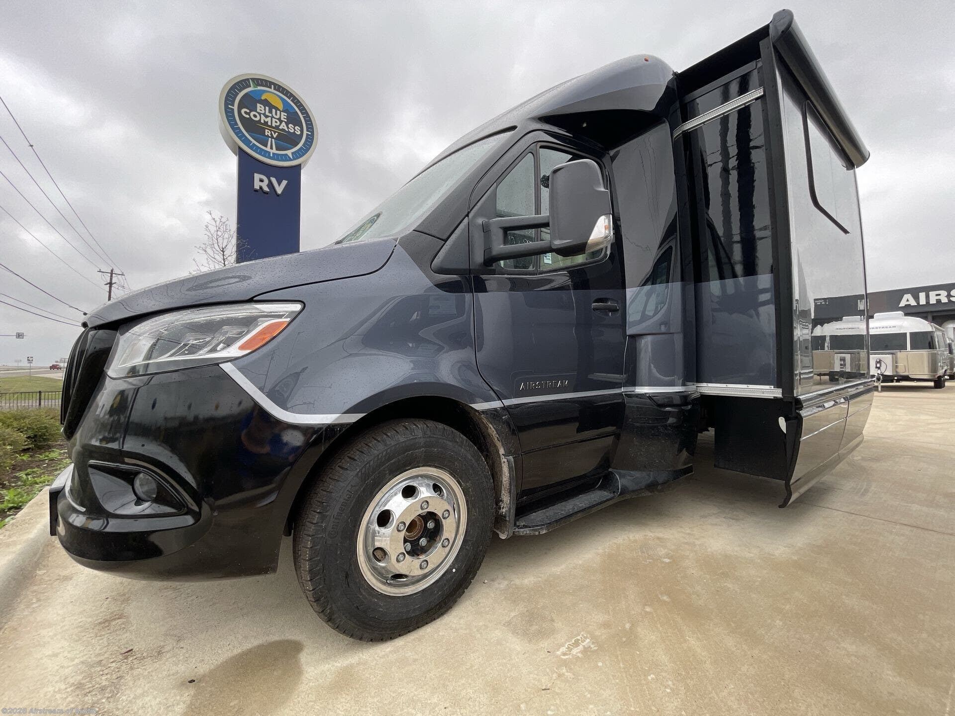 2026 Atlas 25MS Murphy Suite by Airstream from Airstream of Austin in Buda, Texas