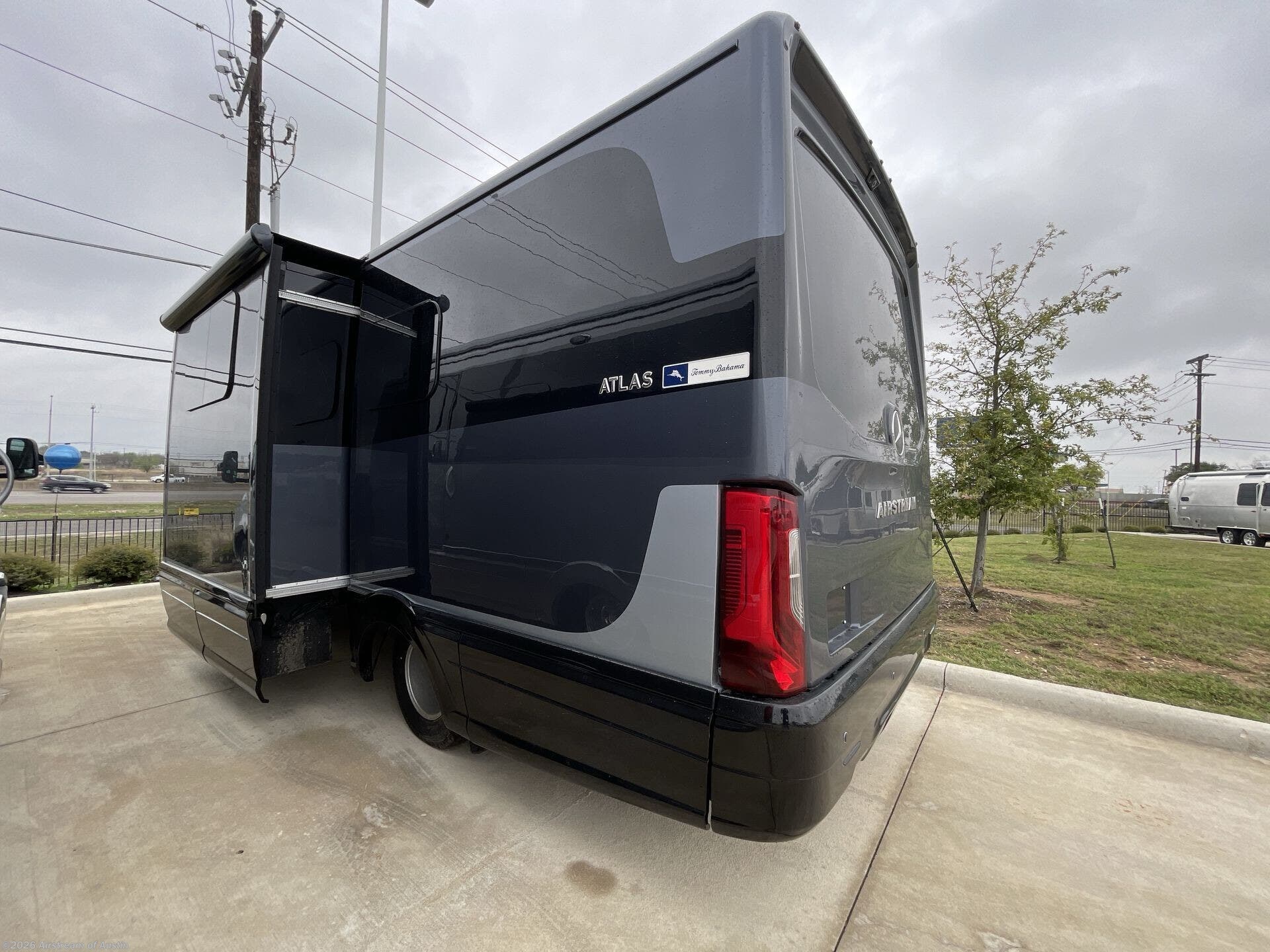 New 2026 Airstream Atlas 25MS Murphy Suite available in Buda, Texas