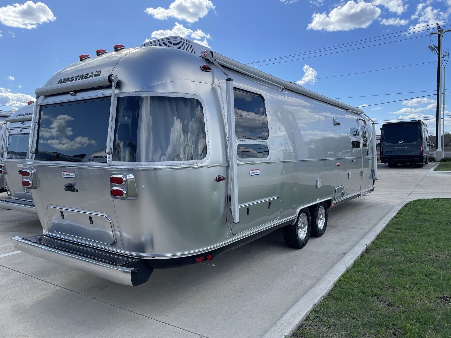 New 2026 Airstream International 30RB Twin available in Buda, Texas