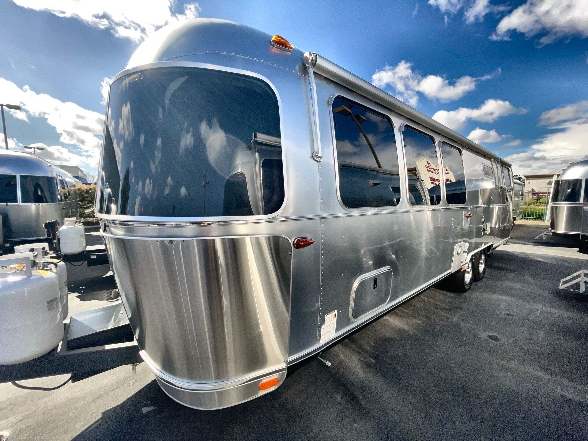 2025 Globetrotter 30RB by Airstream from Airstream of Austin in Buda, Texas