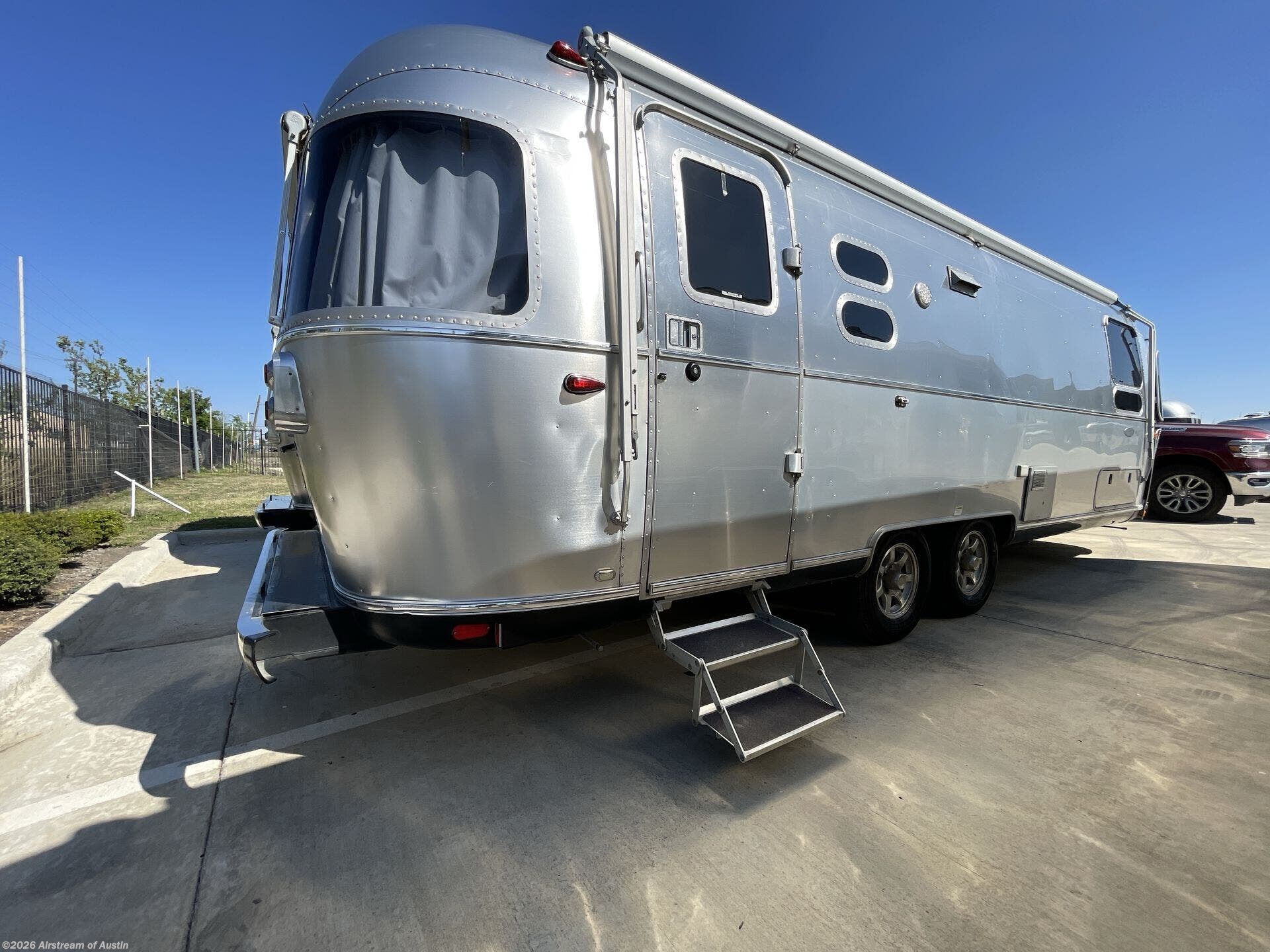 2019 Flying Cloud 27FB Twin by Airstream from Airstream of Austin in Buda, Texas