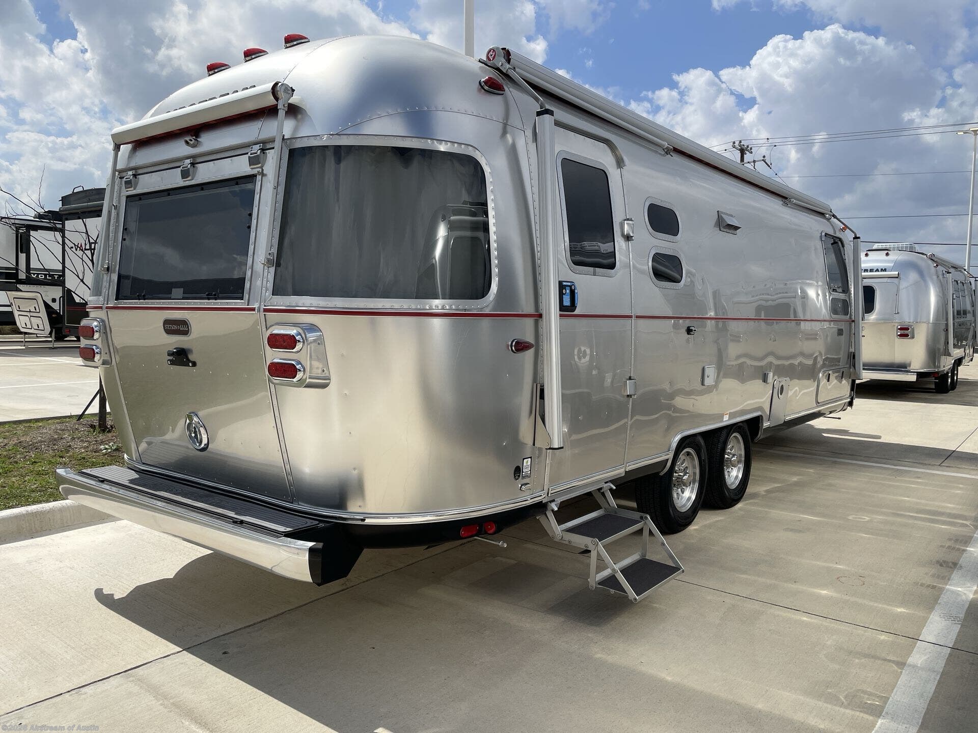 2026 Miscellaneous Unknown Unknown 27FBT - New Travel Trailer For Sale by Airstream of Austin in Buda, Texas