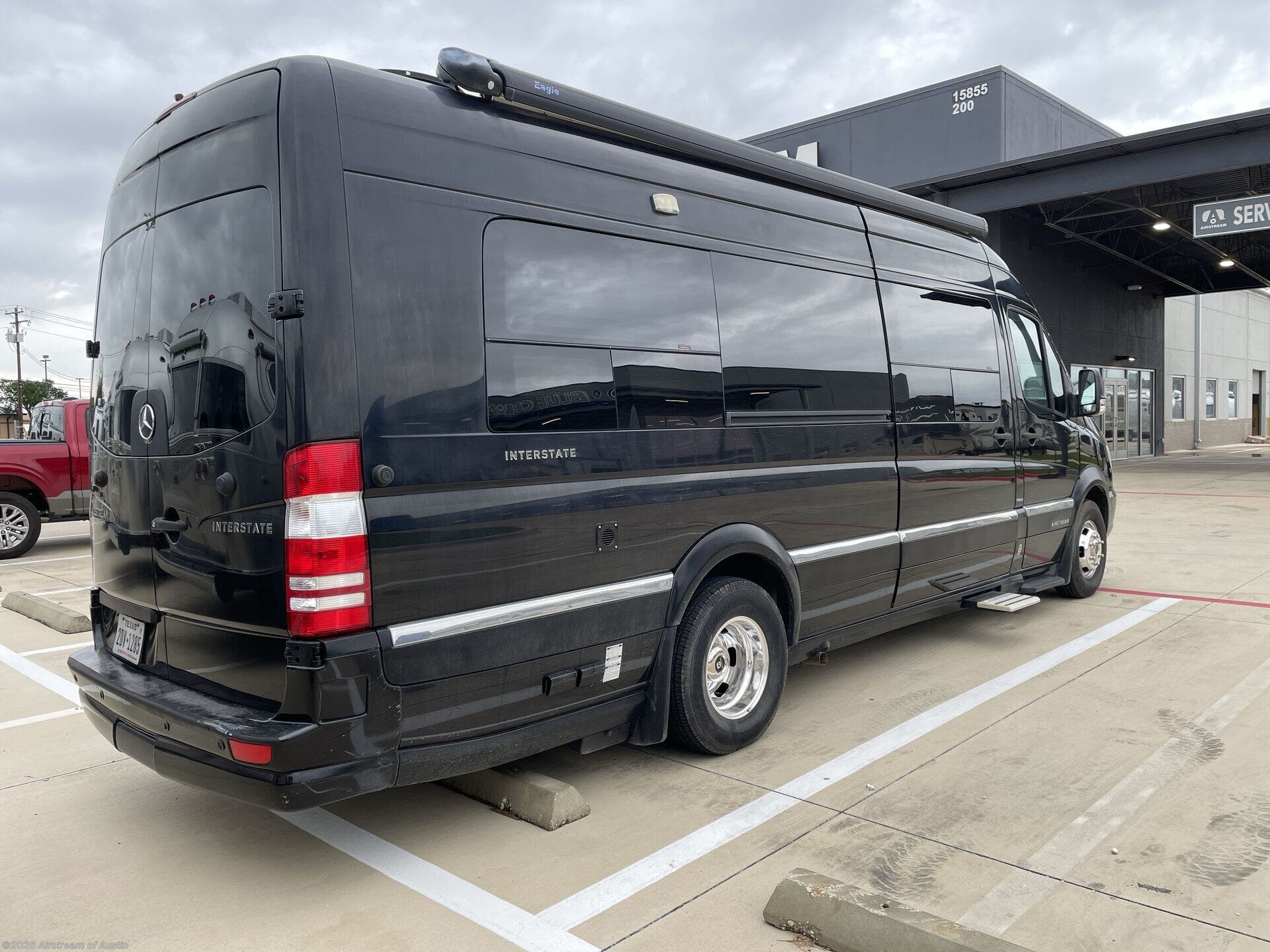 Used 2014 Airstream Interstate M-3500 LOUNGE available in Buda, Texas