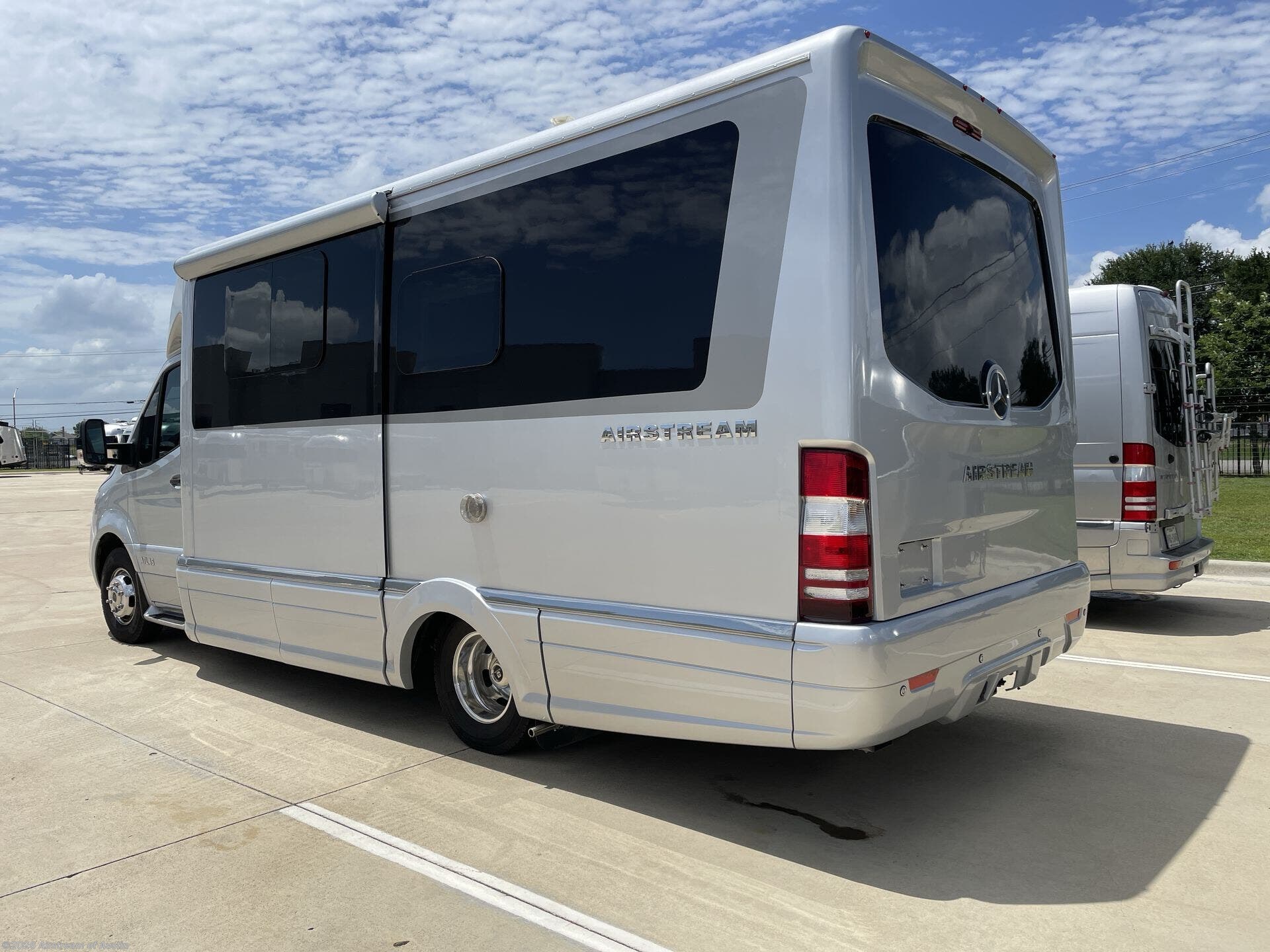 Used 2021 Airstream Atlas Murphy Suite available in Buda, Texas