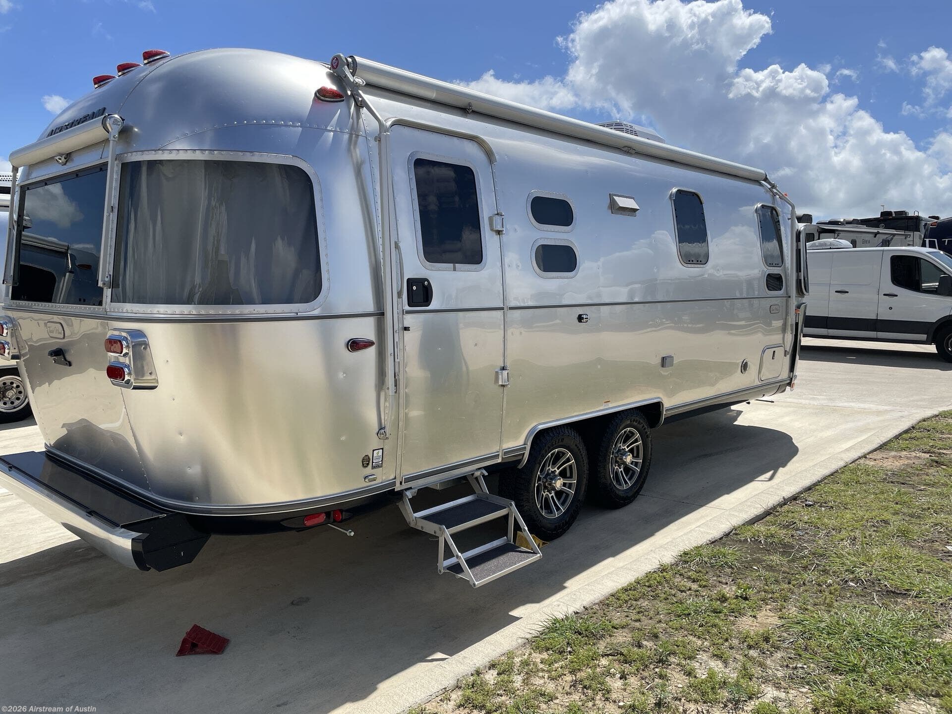 2026 Trade Wind 25FB by Airstream from Airstream of Austin in Buda, Texas