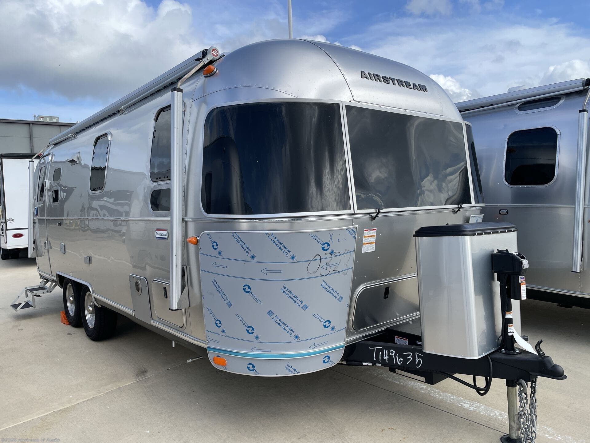 2027 International 25FB Twin by Airstream from Airstream of Austin in Buda, Texas