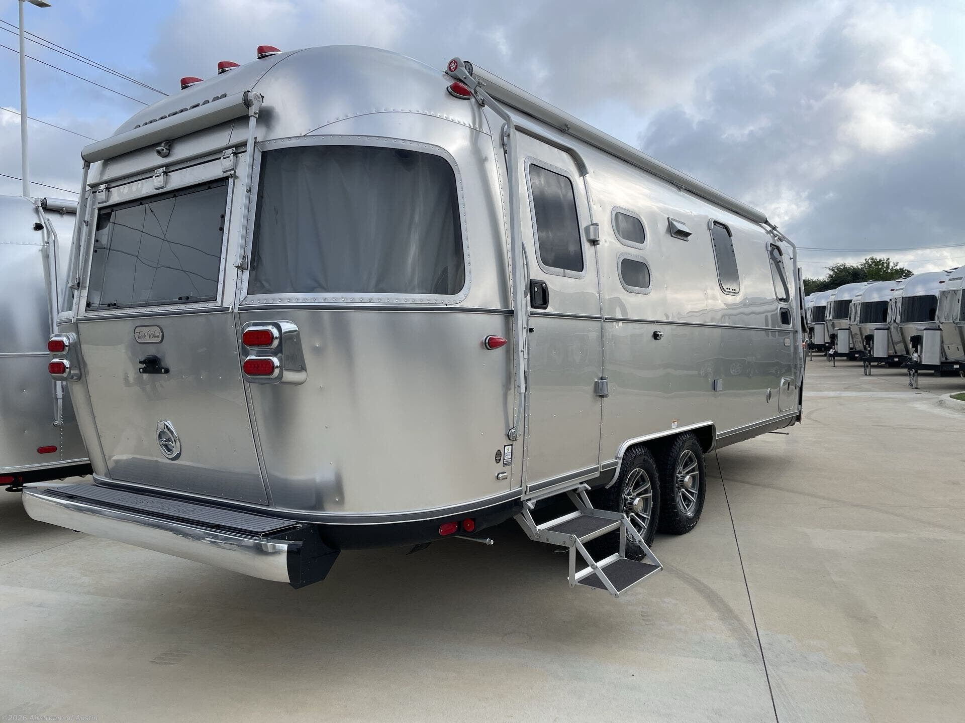 New 2026 Airstream Trade Wind 25FB available in Buda, Texas
