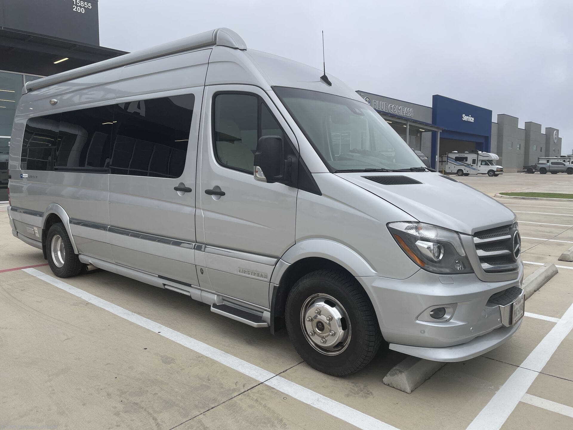 2018 Interstate Lounge 24 EXT by Airstream from Airstream of Austin in Buda, Texas