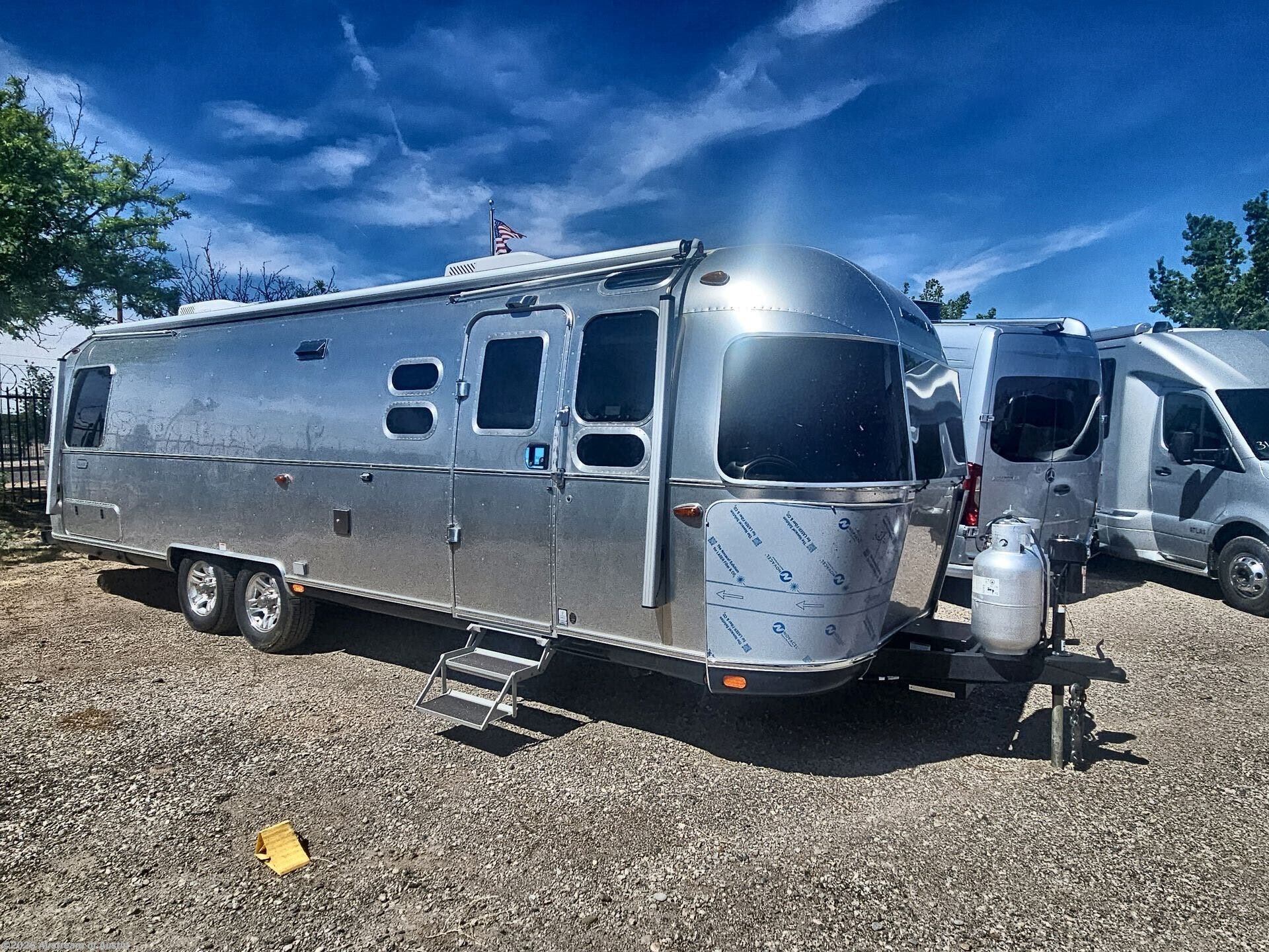 2026 Classic 30RB Twin by Airstream from Airstream of Austin in Buda, Texas