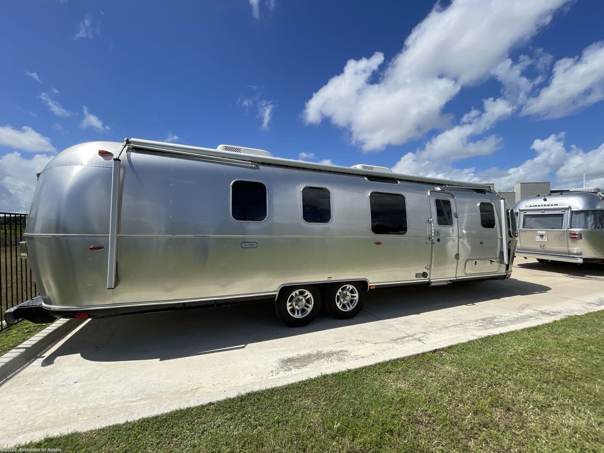 Used 2023 Airstream Classic 33FBT available in Buda, Texas