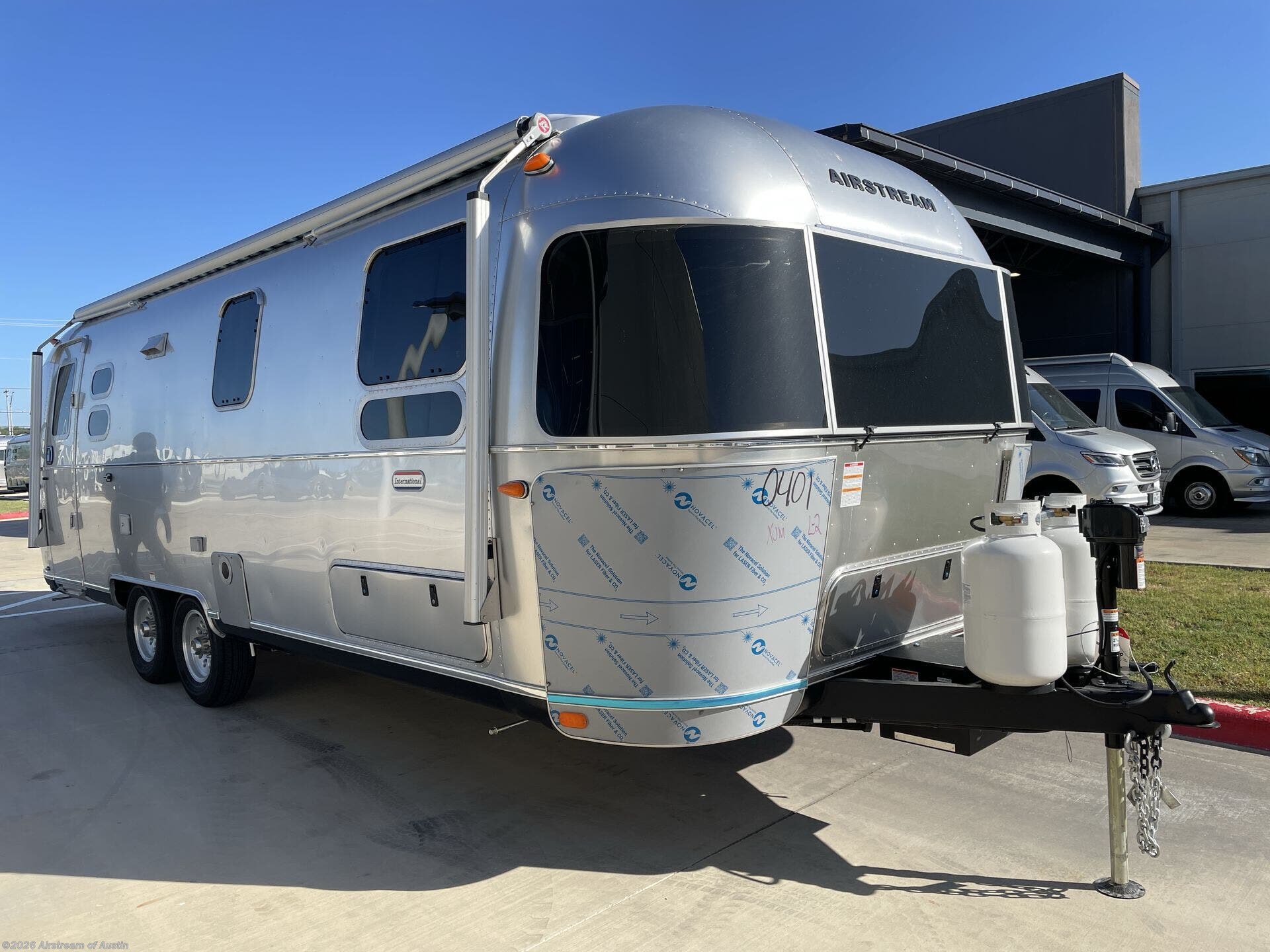 2027 International 27FB Twin by Airstream from Airstream of Austin in Buda, Texas
