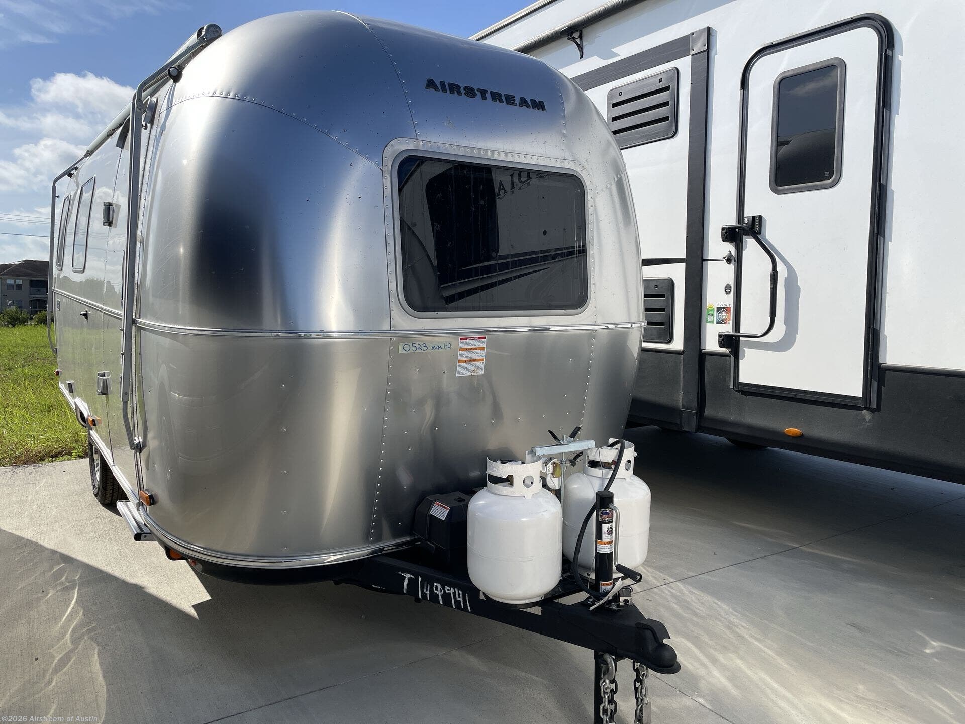 2027 Airstream World Traveler 22RB - New Travel Trailer For Sale by Airstream of Austin in Buda, Texas