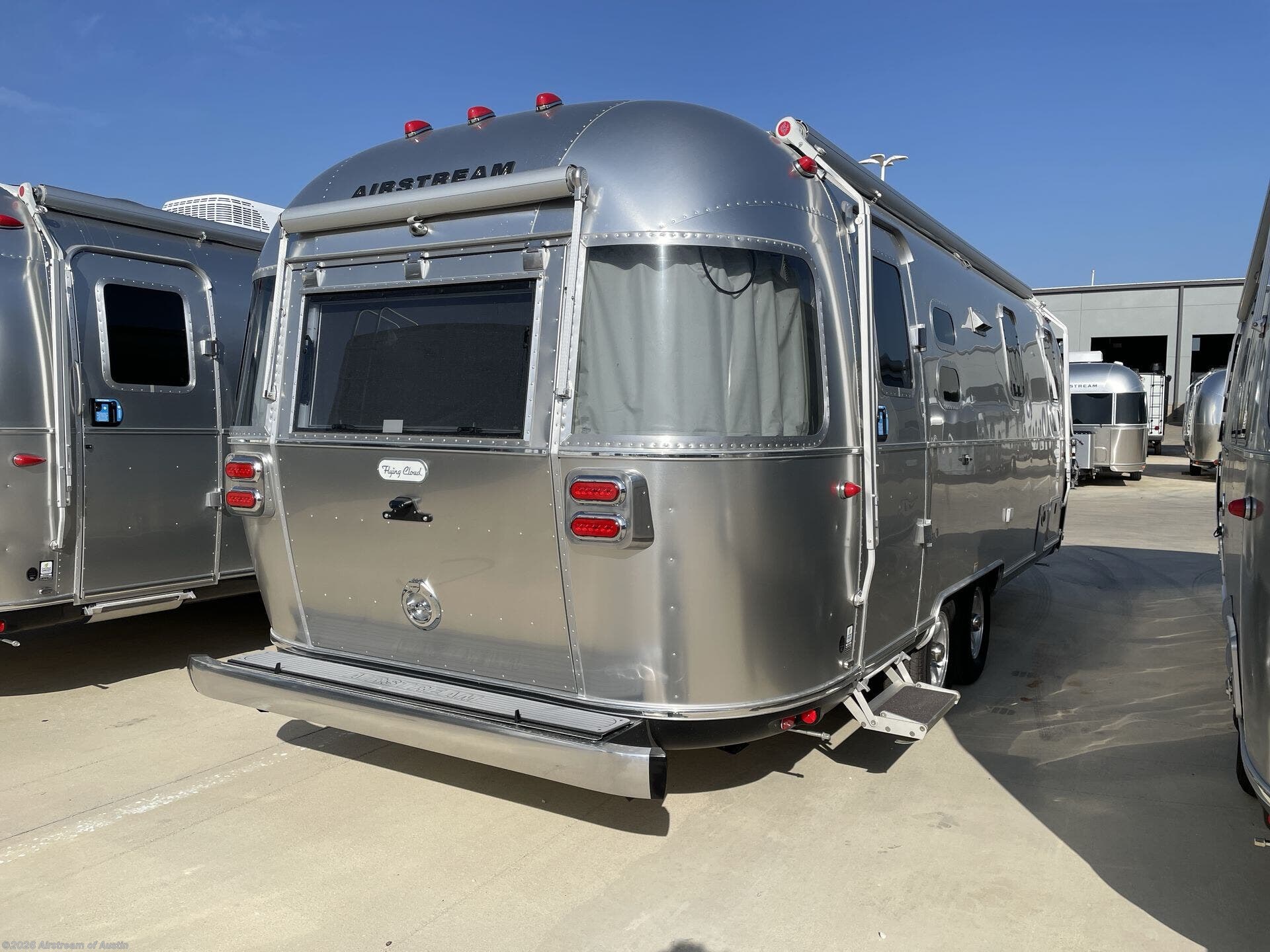2027 Flying Cloud 25FB Twin by Airstream from Airstream of Austin in Buda, Texas