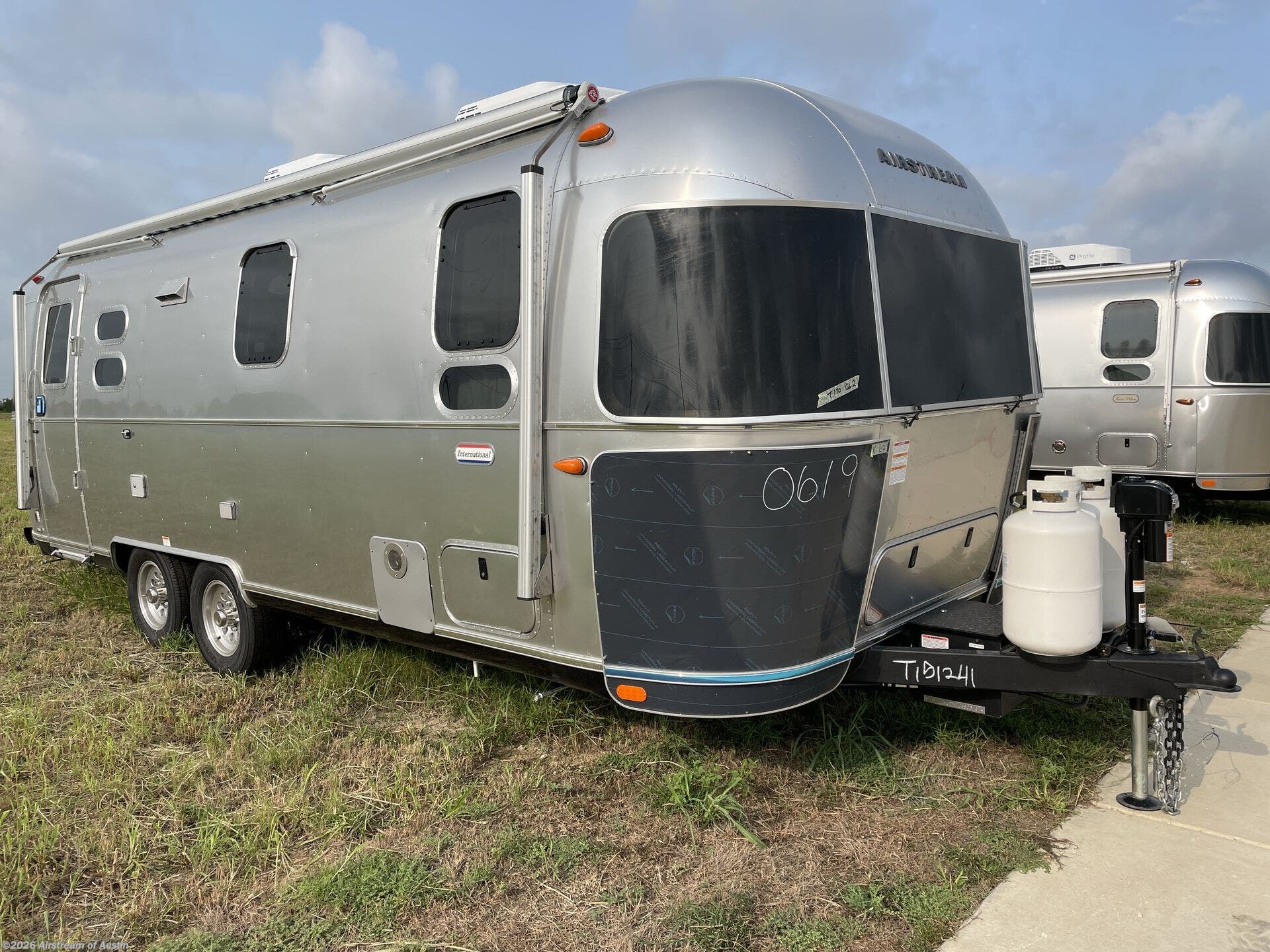 2027 International 25FB Twin by Airstream from Airstream of Austin in Buda, Texas