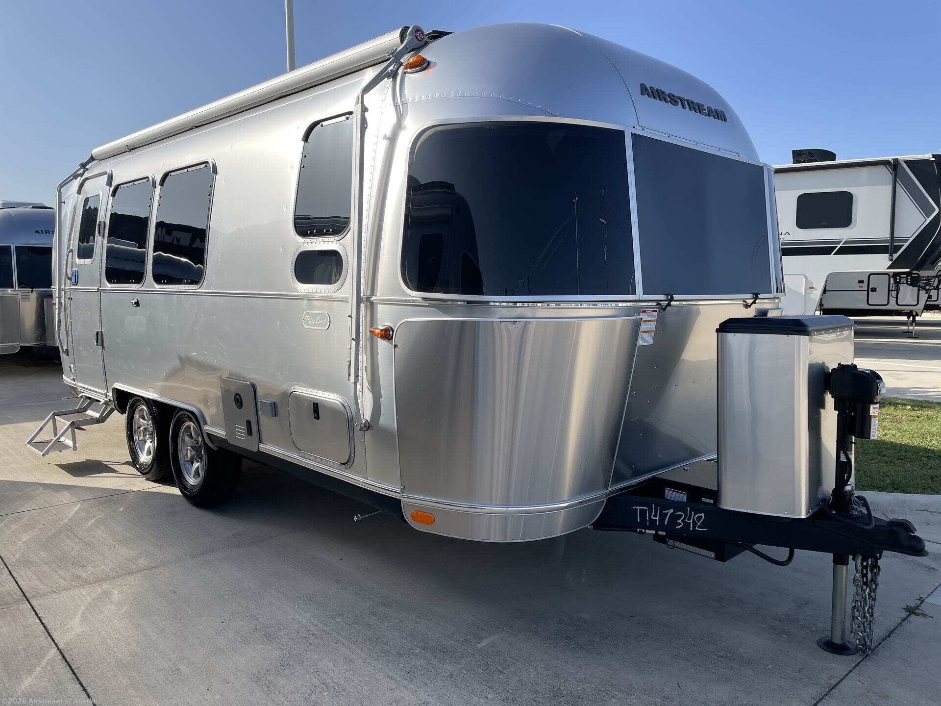 New 2026 Airstream Flying Cloud 23FBQ available in Buda, Texas