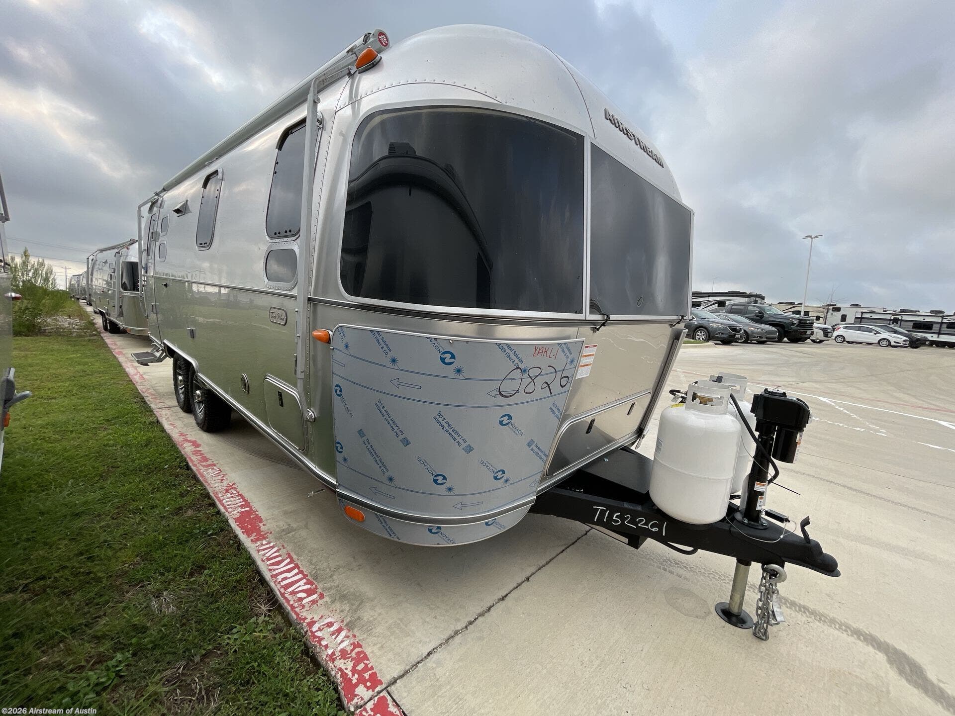 2027 Trade Wind 27FB Twin by Airstream from Airstream of Austin in Buda, Texas