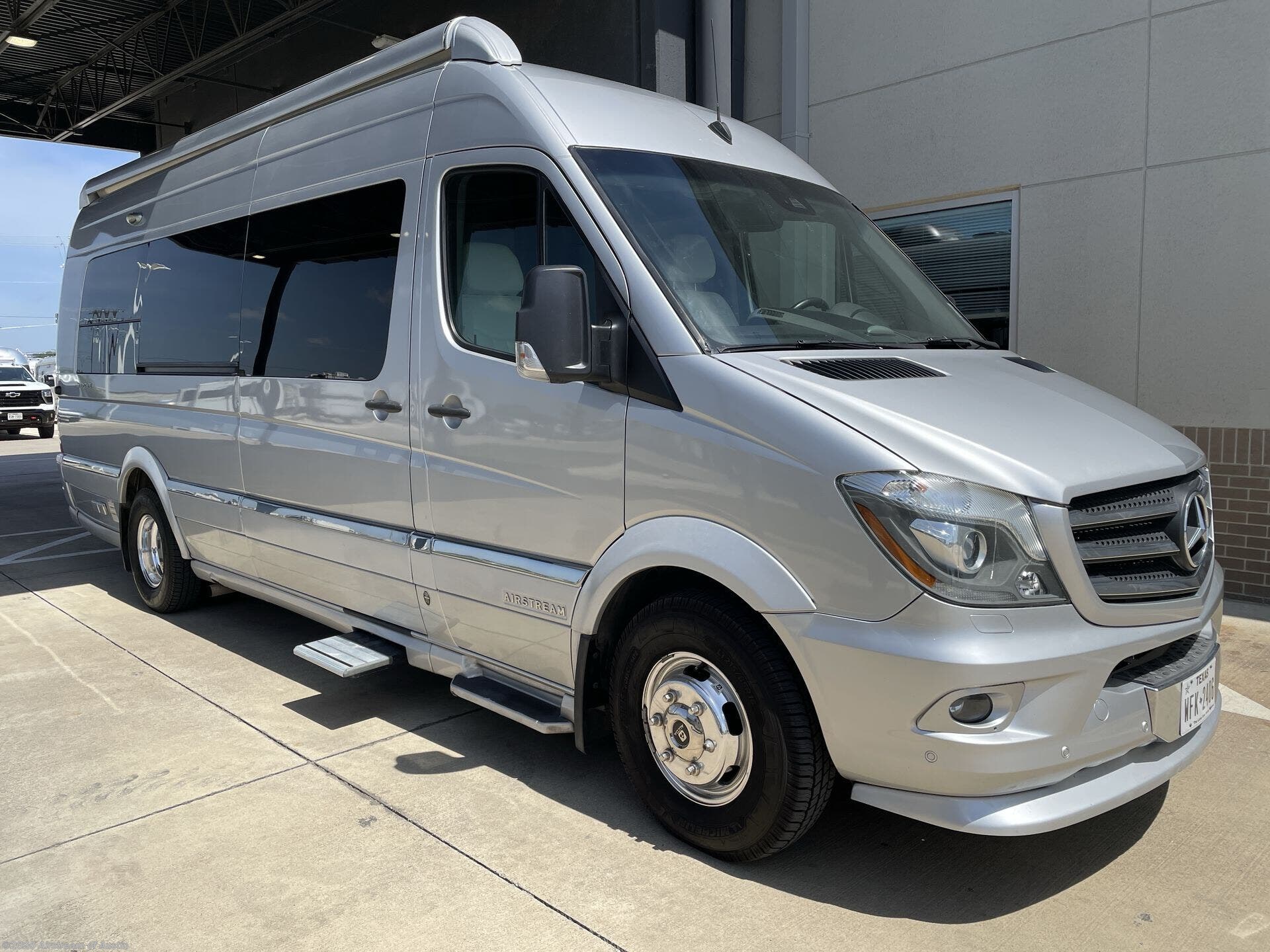 2018 Interstate Lounge EXT Std. Model by Airstream from Airstream of Austin in Buda, Texas