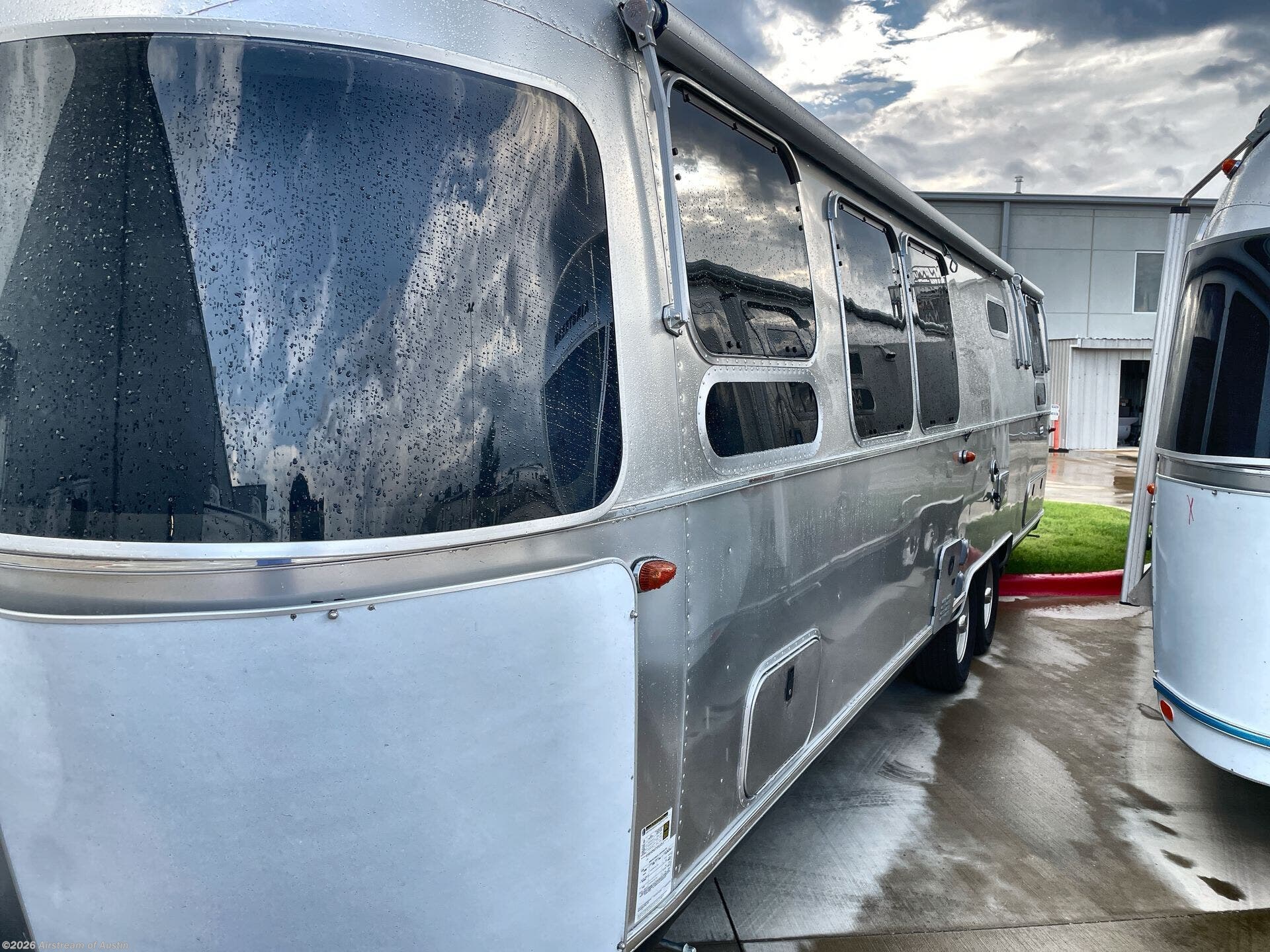 Used 2025 Airstream International 30RB Twin available in Buda, Texas