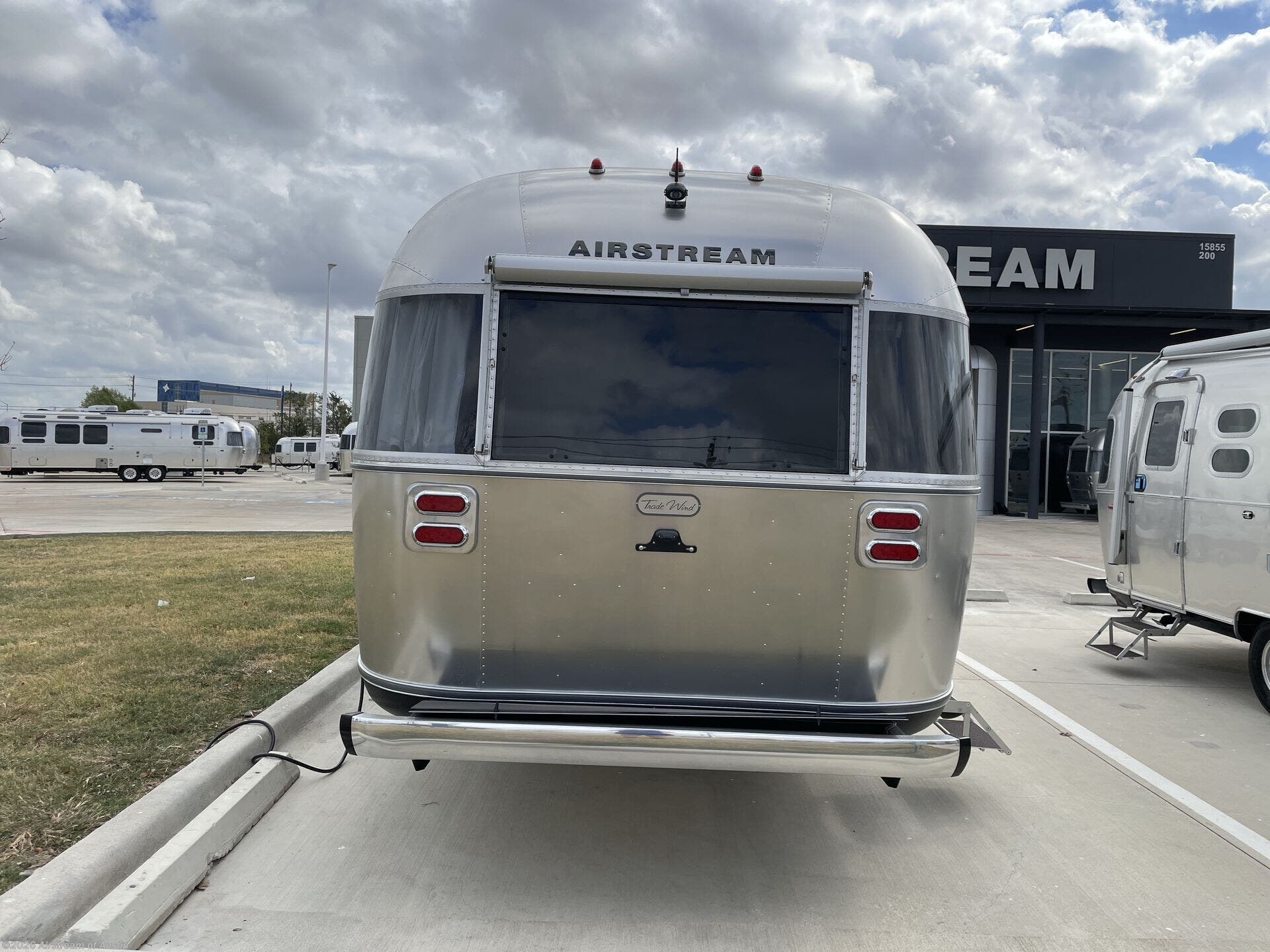 2025 Trade Wind 25FB Twin by Airstream from Airstream of Austin in Buda, Texas