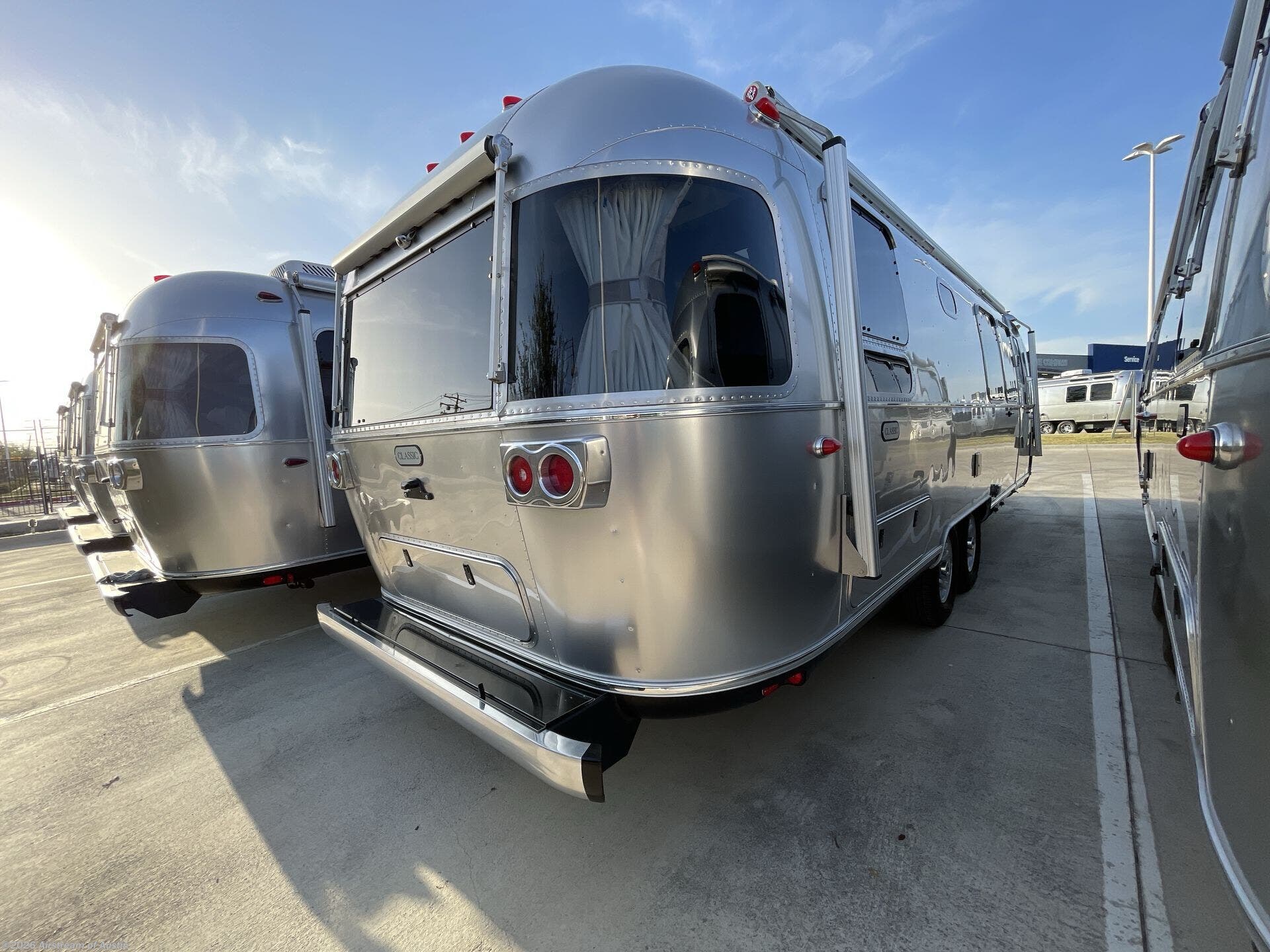 New 2027 Airstream Classic 28RB Twin available in Buda, Texas