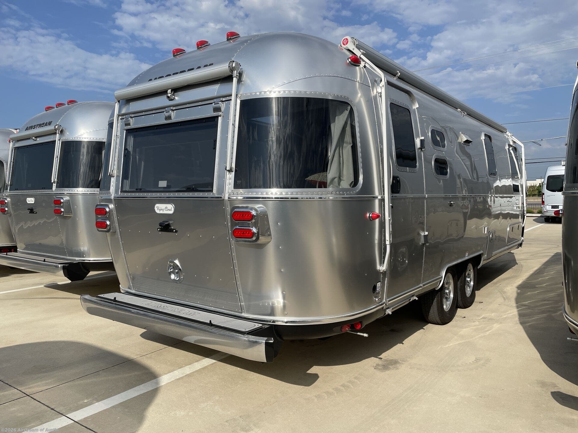 2027 Flying Cloud 27FB Twin by Airstream from Airstream of Austin in Buda, Texas