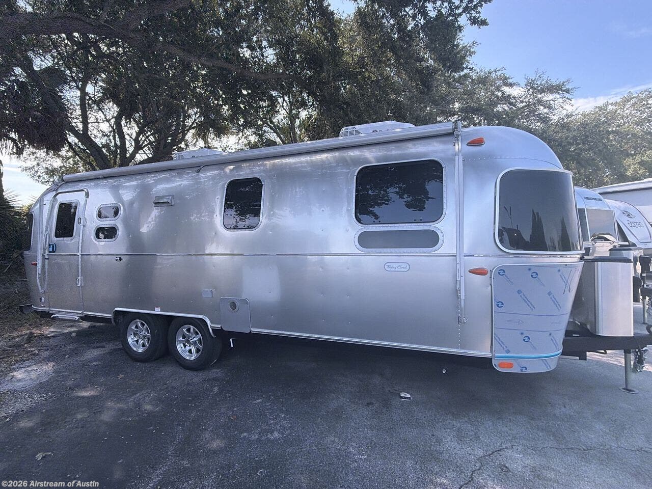 New 2027 Airstream Flying Cloud 27FB available in Buda, Texas