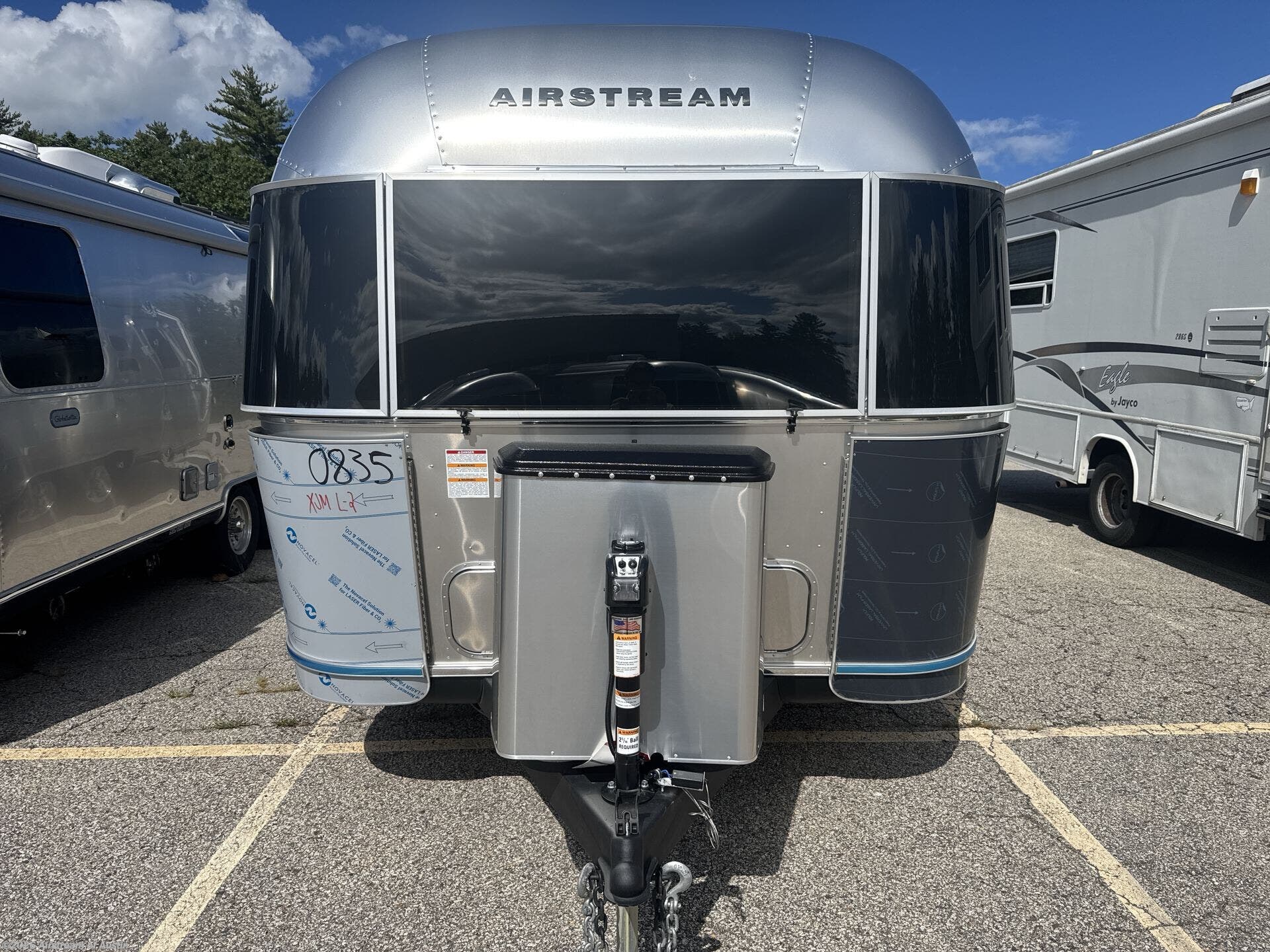 New 2027 Airstream Flying Cloud 27FB available in Buda, Texas