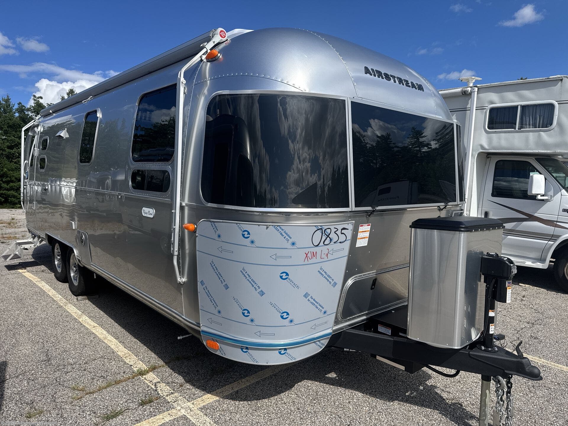 2027 Flying Cloud 27FB by Airstream from Airstream of Austin in Buda, Texas