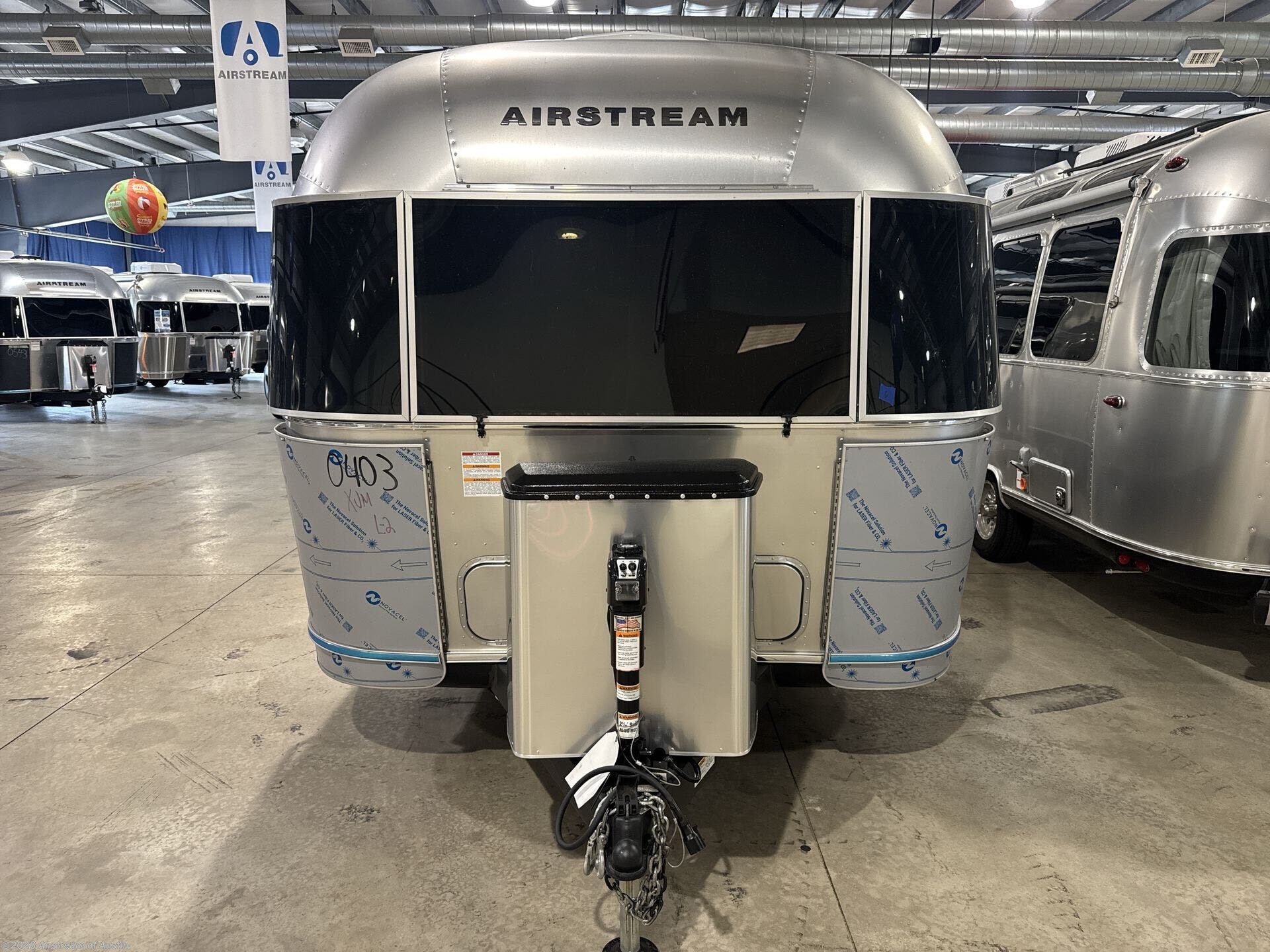 New 2027 Airstream Flying Cloud 27FBQ available in Buda, Texas