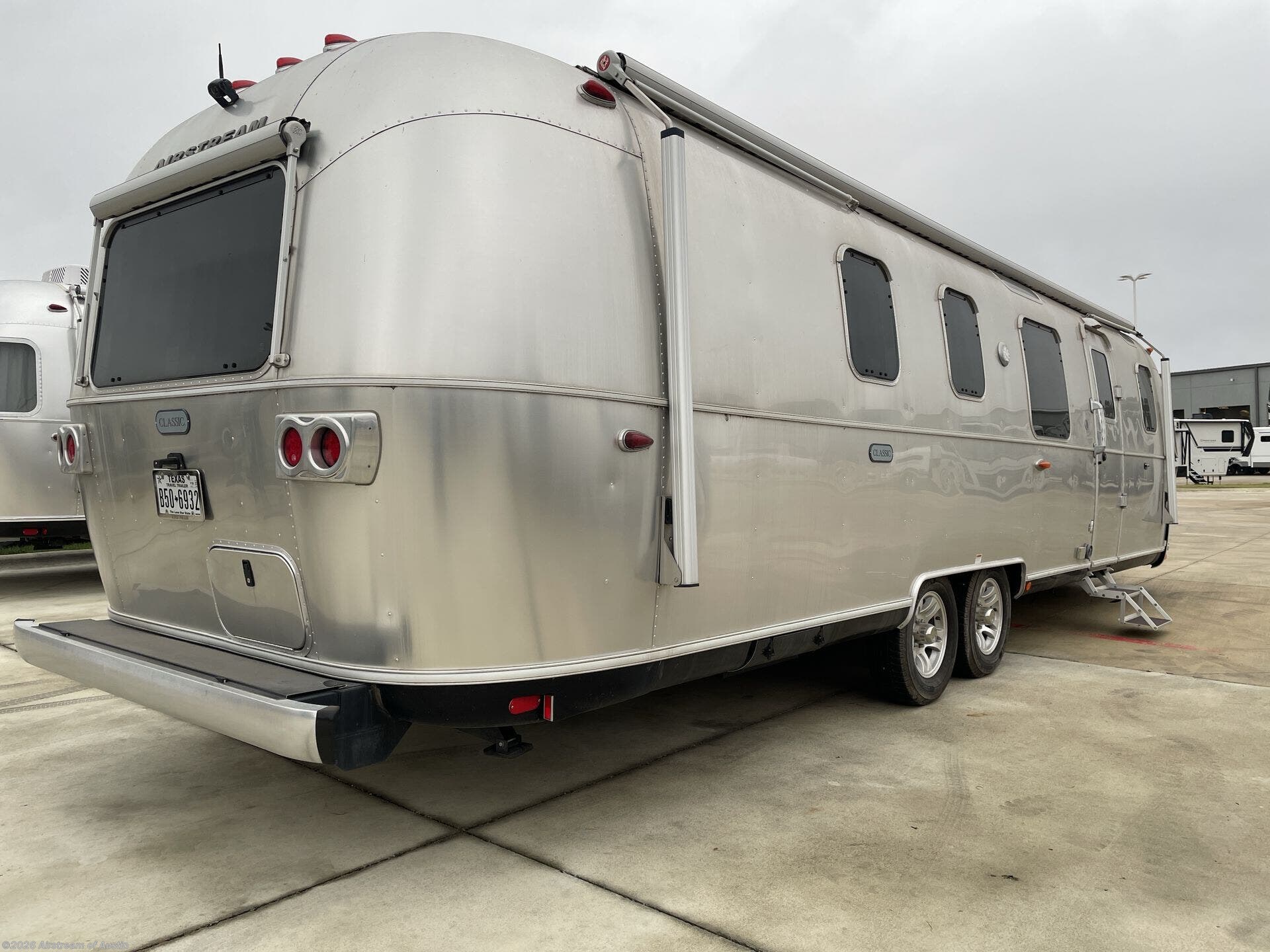 Used 2021 Airstream Classic 33FB available in Buda, Texas