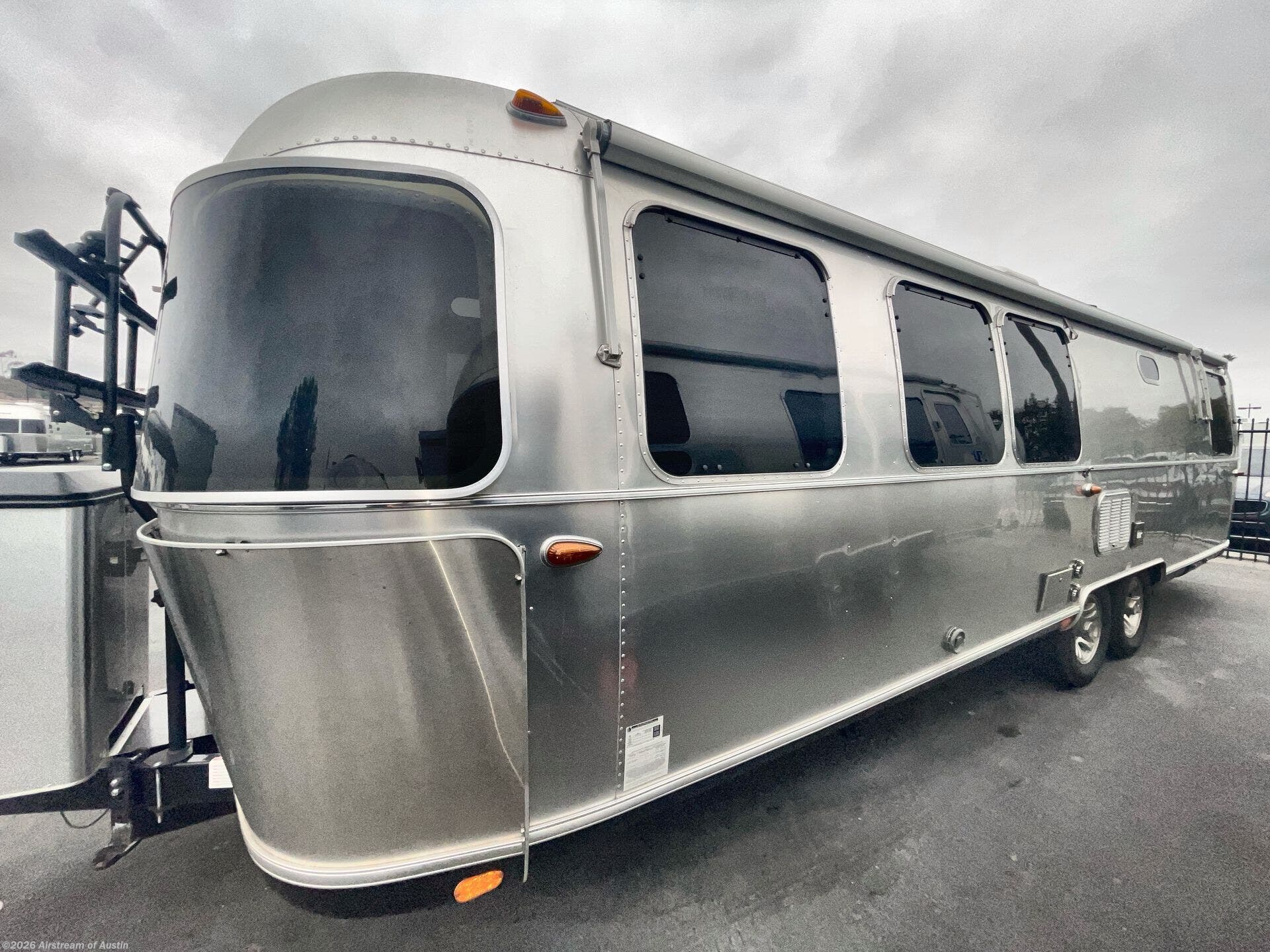 Used 2018 Airstream Classic 30RB available in Buda, Texas