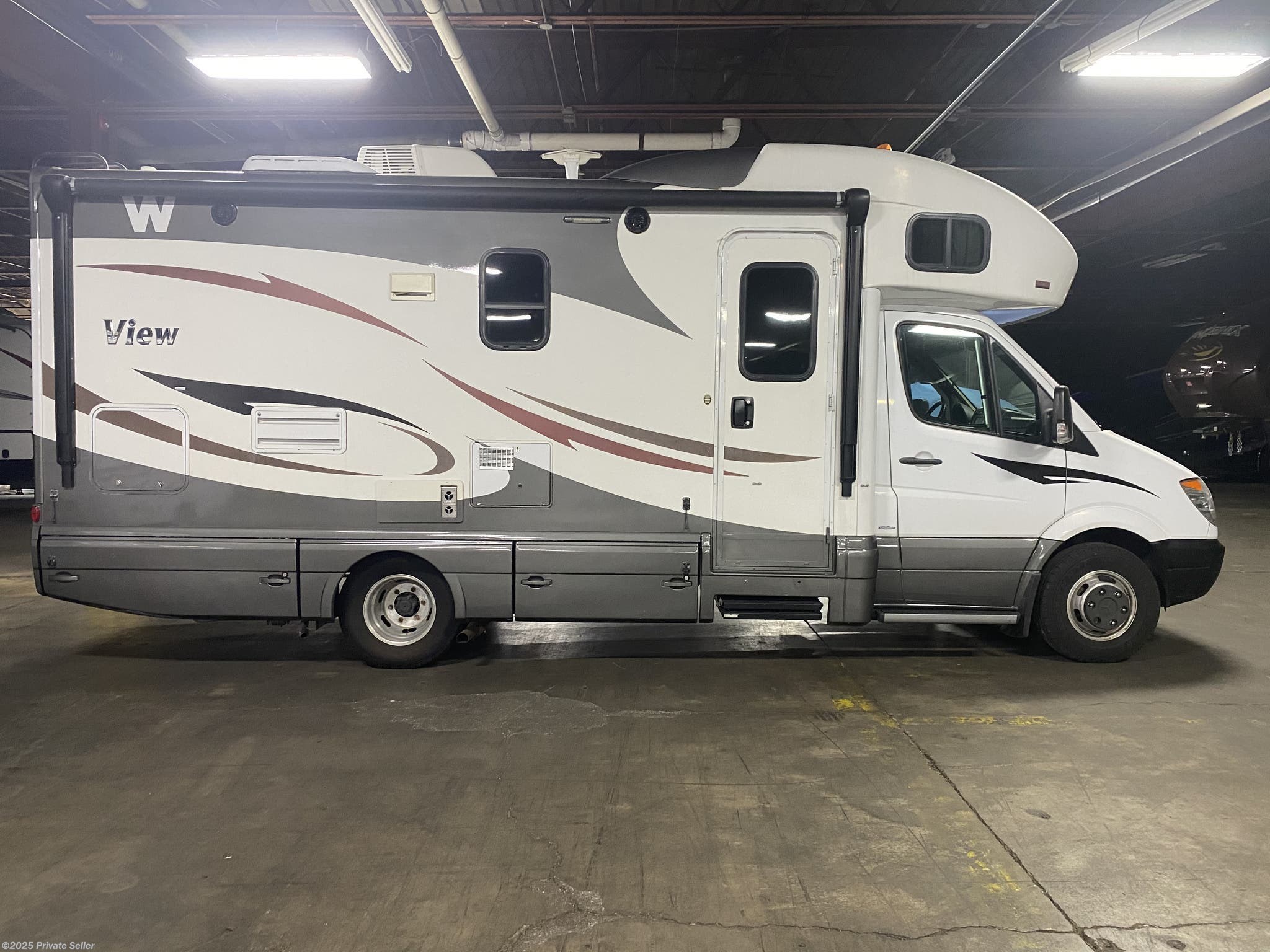 2014 Winnebago View 24M RV for Sale in Allen Park , MI 48101 RVUSA