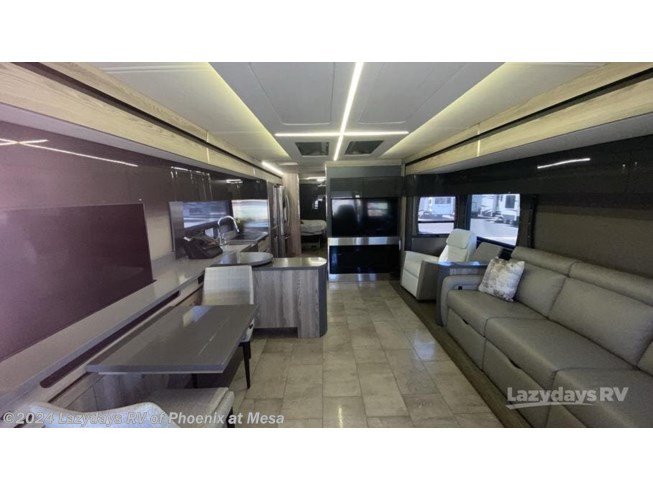 2018 Winnebago Horizon 40A - Used Class A For Sale by Lazydays RV of Phoenix at Mesa in Mesa, Arizona