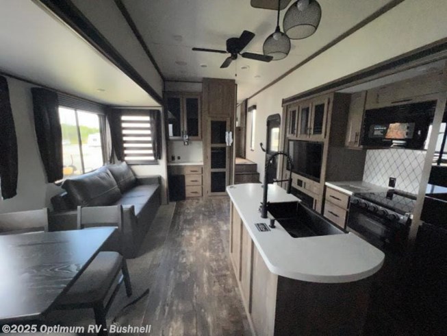 2022 Forest River Sabre 38DBQ #0SA699 - For Sale in Bushnell, FL