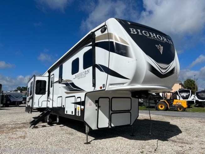 New 2022 Heartland Bighorn Traveler 39MB available in Bushnell, Florida