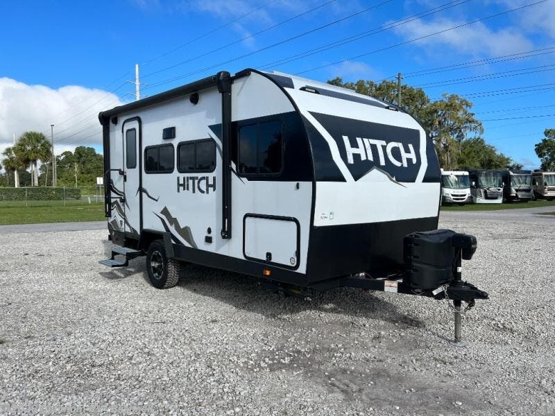 2023 Cruiser RV Hitch 18RBS RV for Sale in Bushnell, FL 33513 7SH093