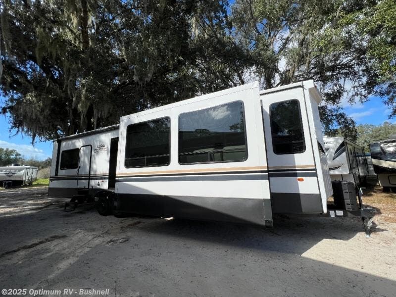 2023 Forest River Cedar Creek Cottage 40CCK RV for Sale in Bushnell, FL
