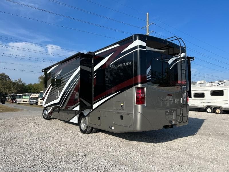 2023 Thor Motor Coach Magnitude XG32 RV for Sale in Bushnell, FL 33513 ...