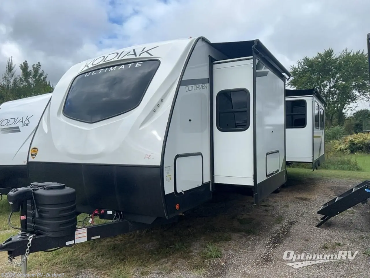 2024 Dutchmen Kodiak Ultimate 3221RLSL RV for Sale in Bushnell, FL