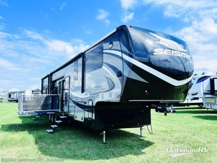 Used 2017 Jayco Seismic 4212 available in Bushnell, Florida