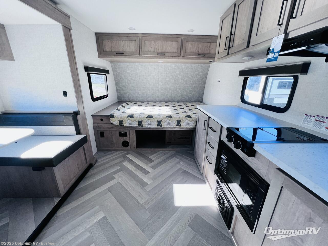 New 2025 Ember RV E-Series 18FBE available in Bushnell, Florida