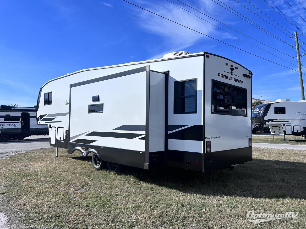 2025 East to West Tandara 28RL - New Fifth Wheel For Sale by Optimum RV - Bushnell in Bushnell, Florida features Awning, Slideout