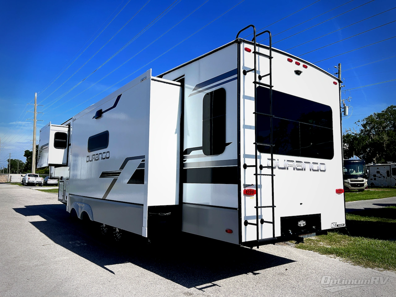 2025 K-Z Durango D333RLT - New Fifth Wheel For Sale by Optimum RV - Bushnell in Bushnell, Florida features Awning, Slideout