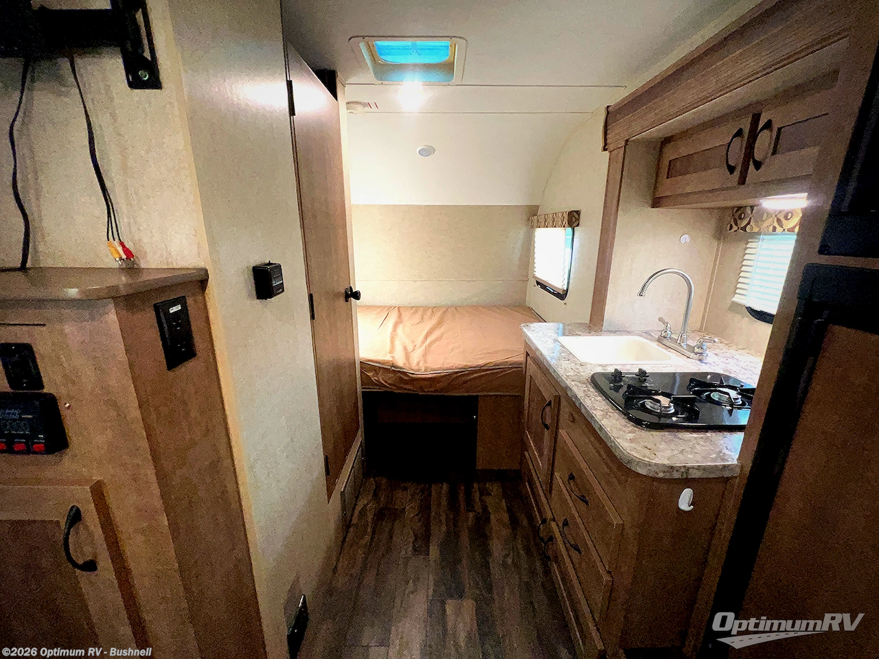 Used 2017 Starcraft Satellite 16KS available in Bushnell, Florida