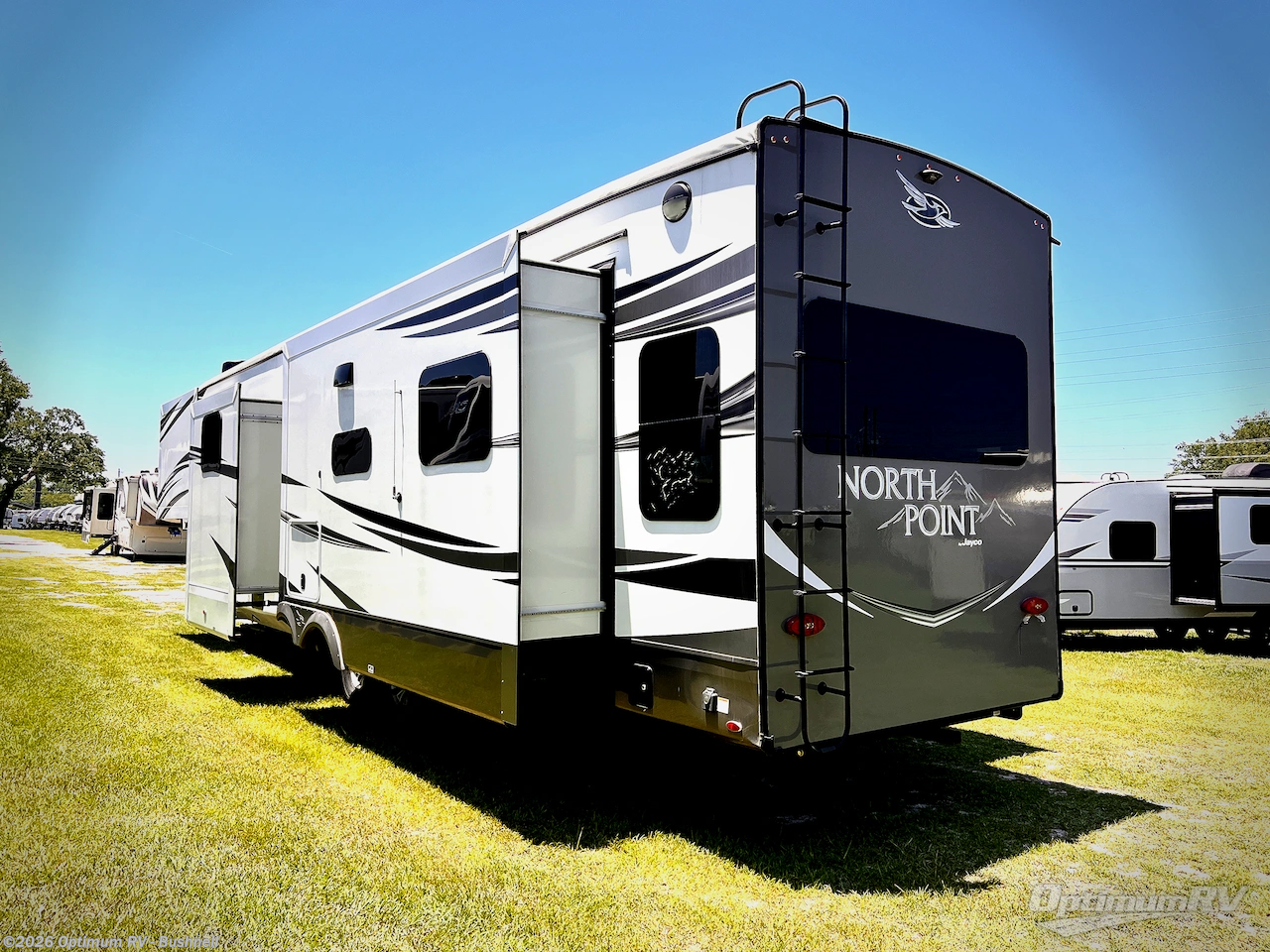 2020 Jayco North Point 377RLBH - Used Fifth Wheel For Sale by Optimum RV - Bushnell in Bushnell, Florida features Slideout, Awning