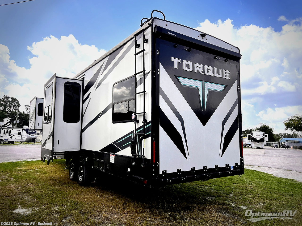 2022 Heartland Torque TQ 350 - Used Fifth Wheel For Sale by Optimum RV - Bushnell in Bushnell, Florida features Slideout, Awning