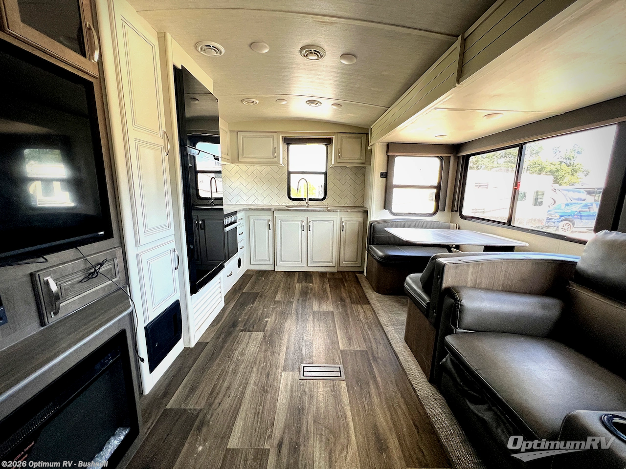 Used 2024 Keystone Cougar Half-Ton 30RKD available in Bushnell, Florida